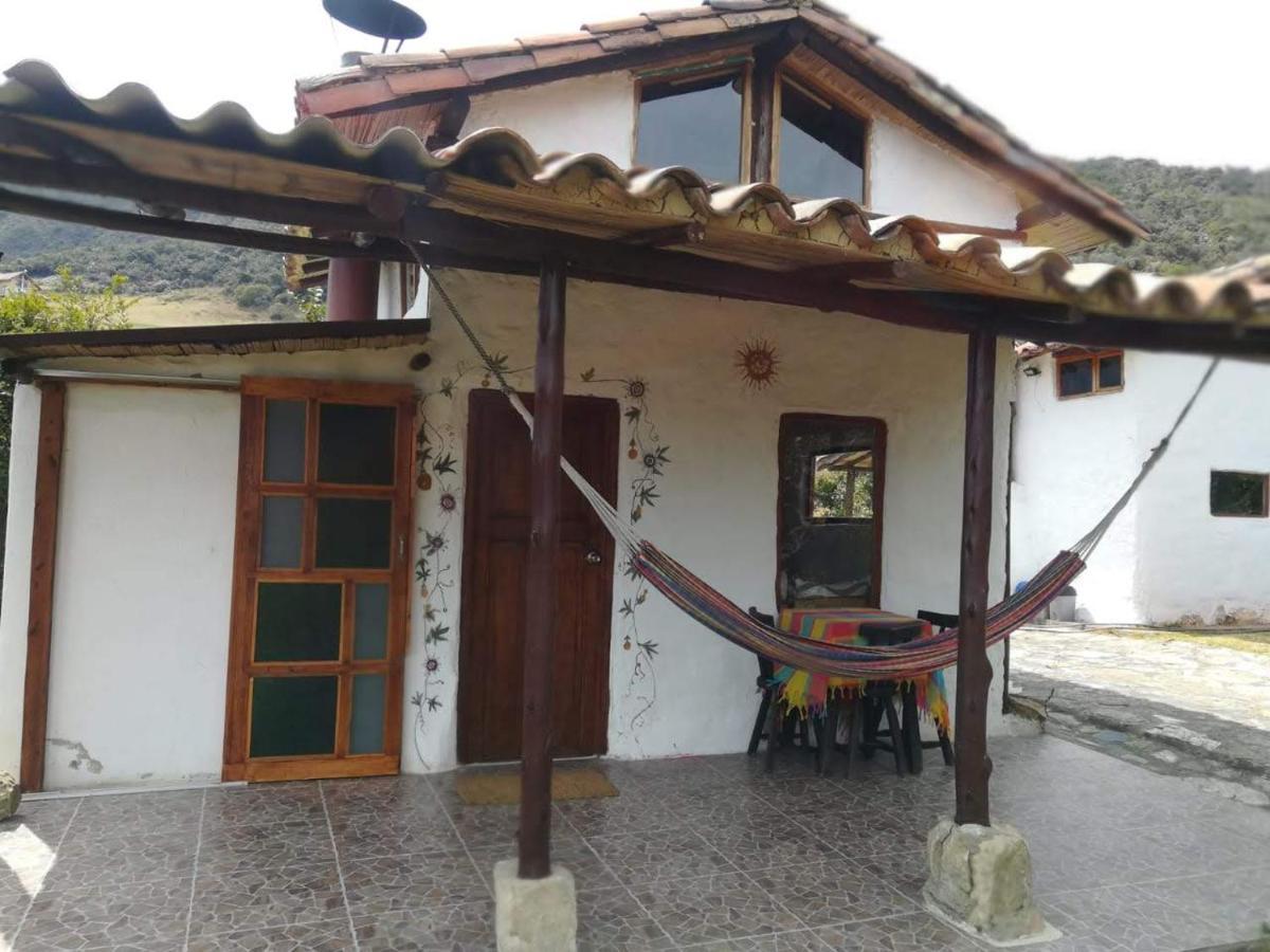 Jardin Colibri Rnt 33633 Villa Guatavita Bagian luar foto