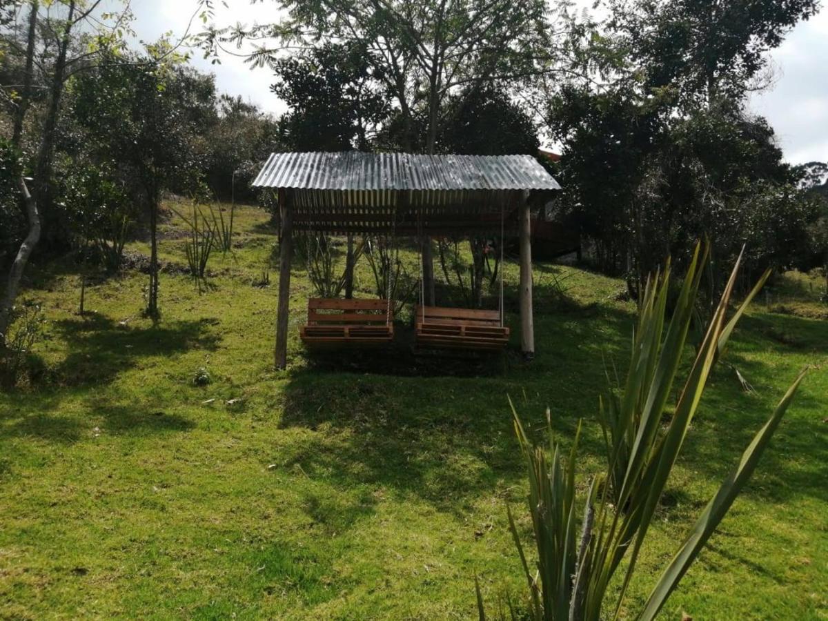 Jardin Colibri Rnt 33633 Villa Guatavita Bagian luar foto