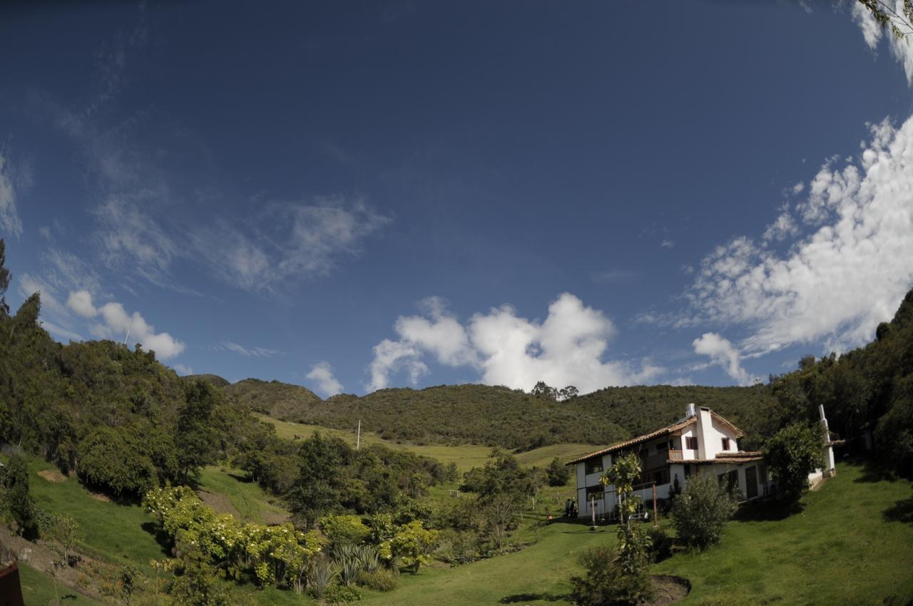 Jardin Colibri Rnt 33633 Villa Guatavita Bagian luar foto